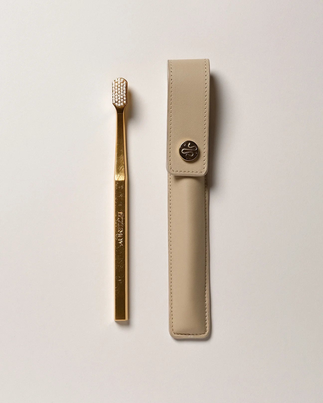 Aurezzi Leather Case Button & Toothbrush - Button/Beige & Gold/White Soft